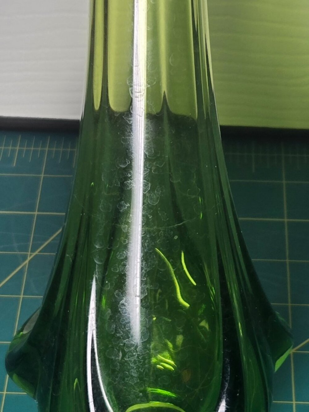 Vintage Green Swung Vase 15" - Picture 5 of 11